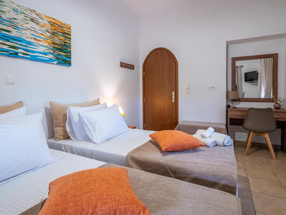 Atalanti Seaside Junior Suites Keratokambos Exterior foto