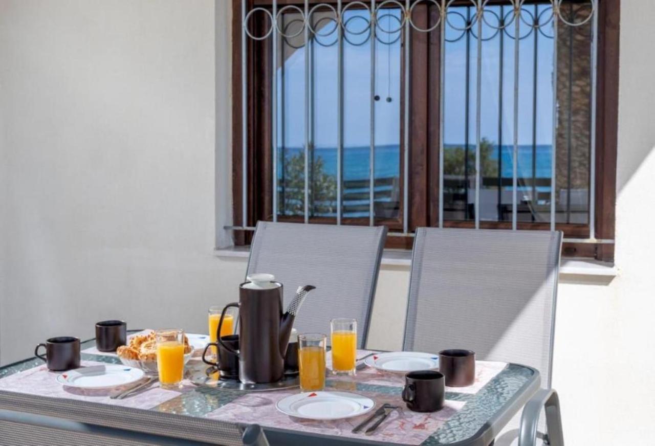 Atalanti Seaside Junior Suites Keratokambos Exterior foto