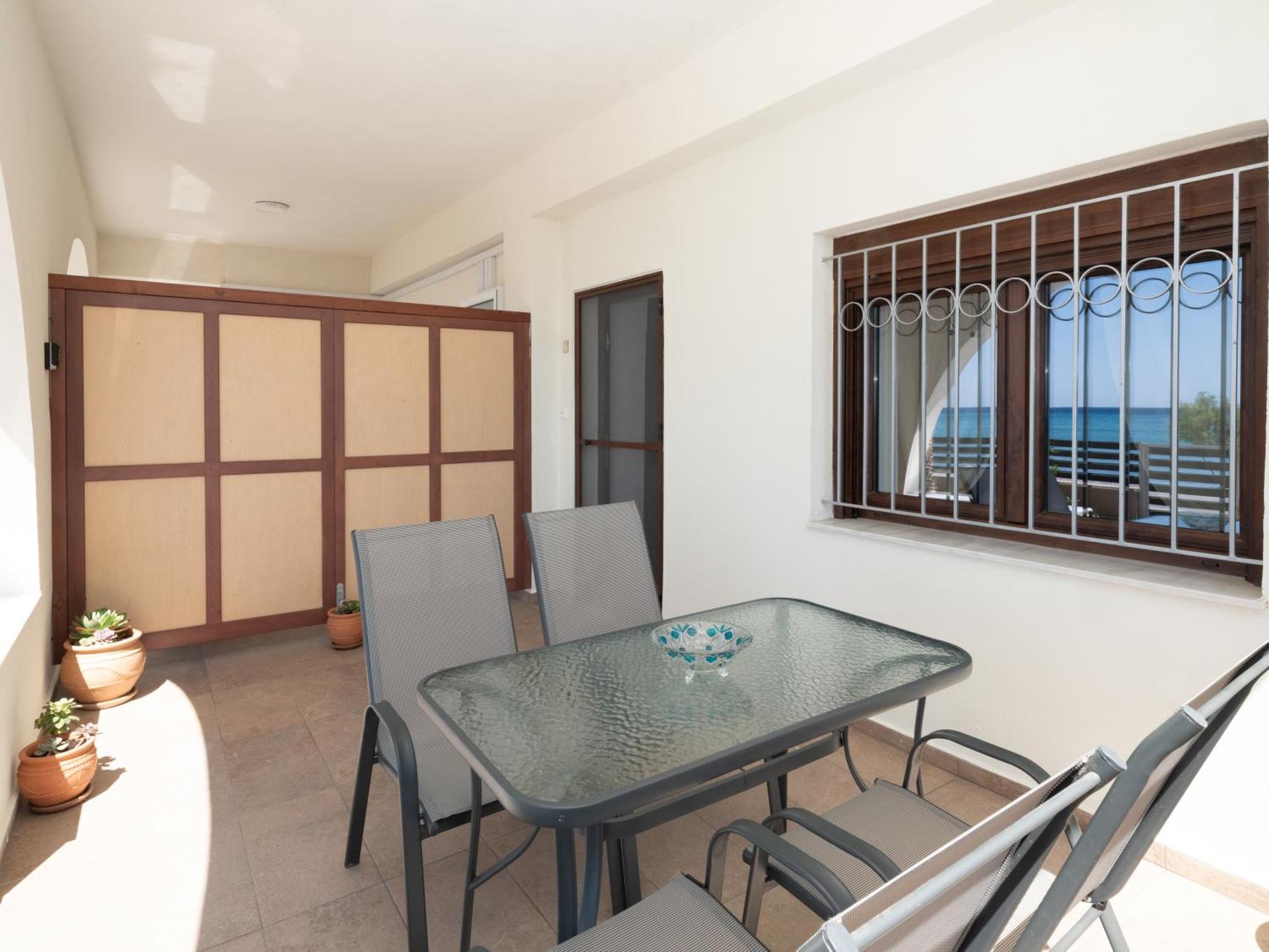 Atalanti Seaside Junior Suites Keratokambos Exterior foto